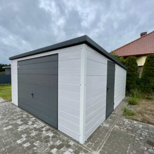 Garaż ocieplany z płyty warstwowej 5x6m
