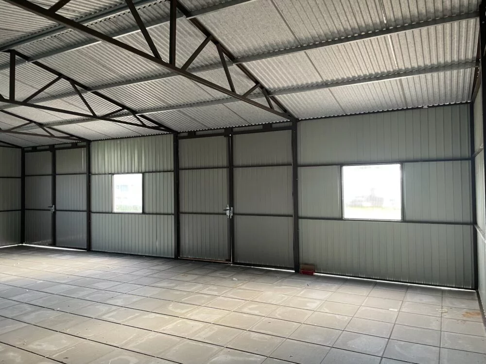 Hala magazynowa 12x9 z blachy trapezowej brama 280 cm - obrazek 2