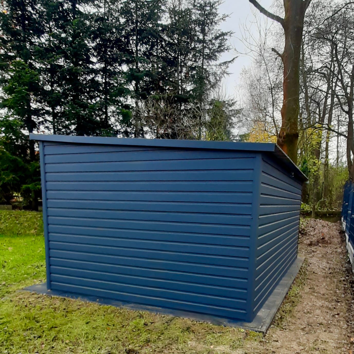 Domek ogrodowy narzędziowy 5,5×3,5 dwuskrzydłowe drzwi - obrazek 2