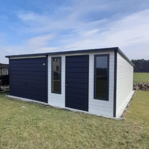 Garaż blaszany Premium 6×6 m z bramą uchylną