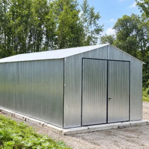 Hala magazynowa 5×9 m z blachy ocynkowanej z bramą dwuskrzydłową