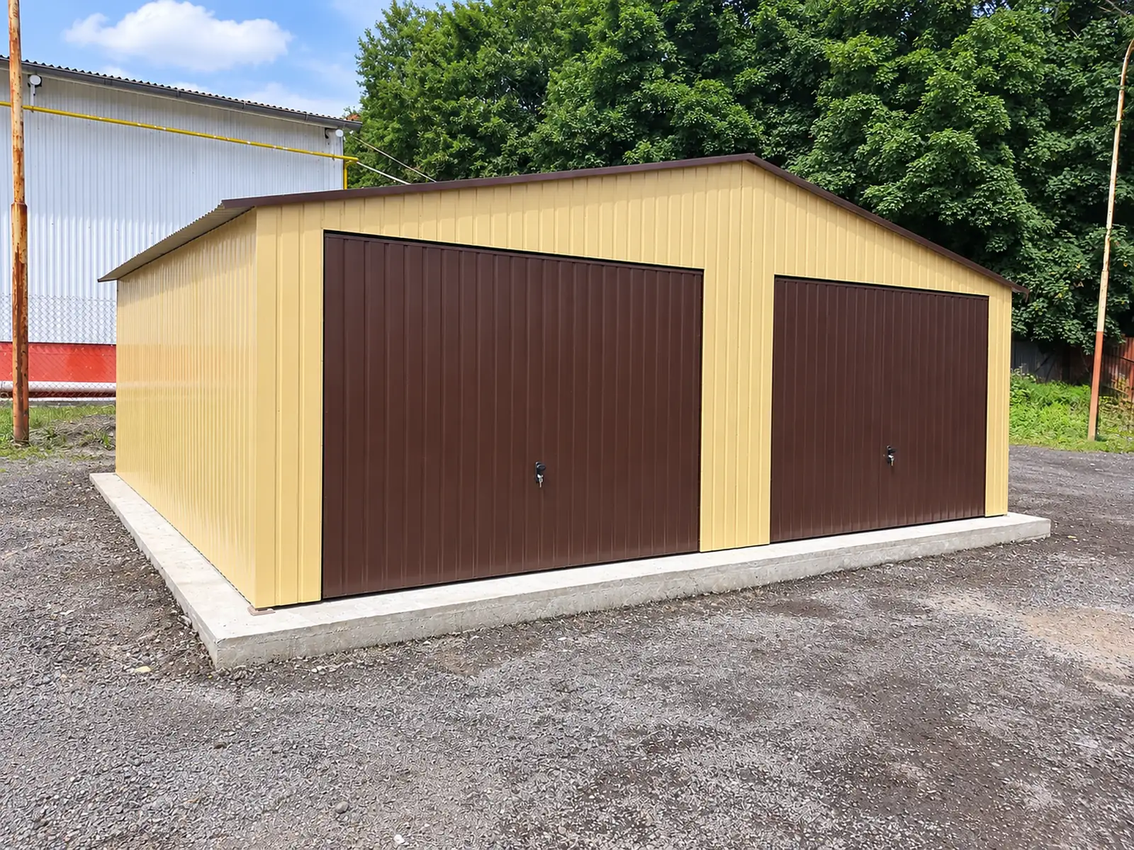 Garaż blaszany standard dwuspadowy 7x6m - obrazek 5